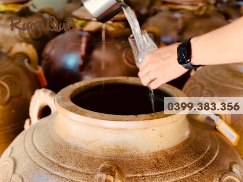 Hình ảnh bán sỉ rượu trắng ngâm thủ công
