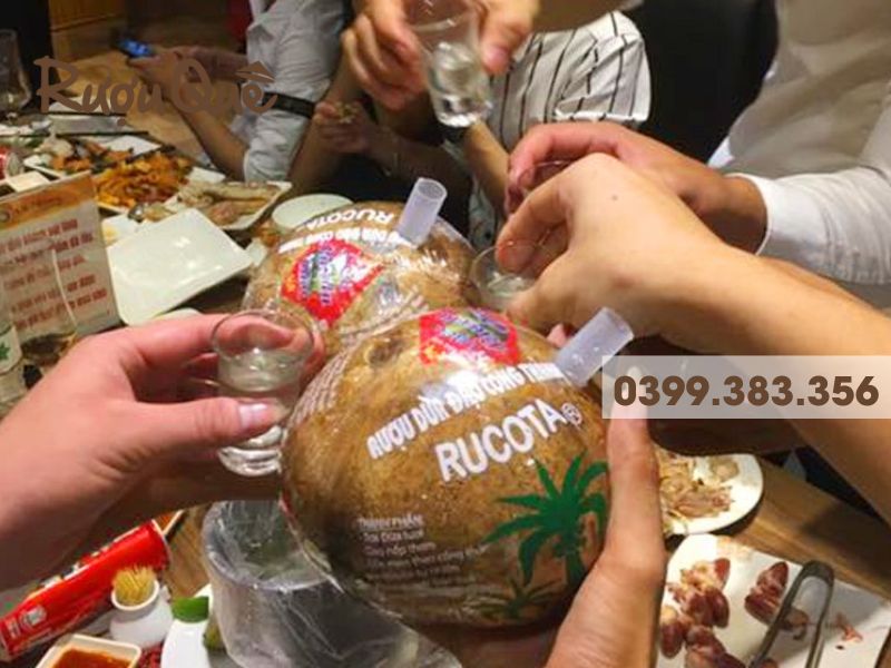 Hinh anh mua ruou dua o dau uy tin chat luong