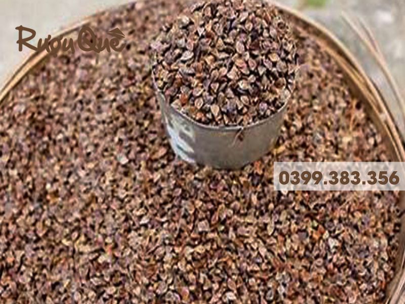 Hình ảnh hạt tam giác mạch làm men rượu nấu thủ công
