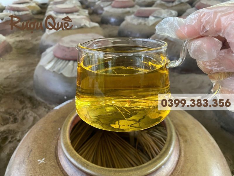 Hình ảnh chum rượu đòng đòng hạ thổ truyền thống - Địa chỉ mua rượu đòng đòng hạ thổ Hình ảnh chum rượu đòng đòng hạ thổ truyền thống - Địa chỉ mua rượu đòng đòng hạ thổ